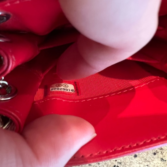 (SOLD) Chanel crossbody phone bag - Picture 11 of 12